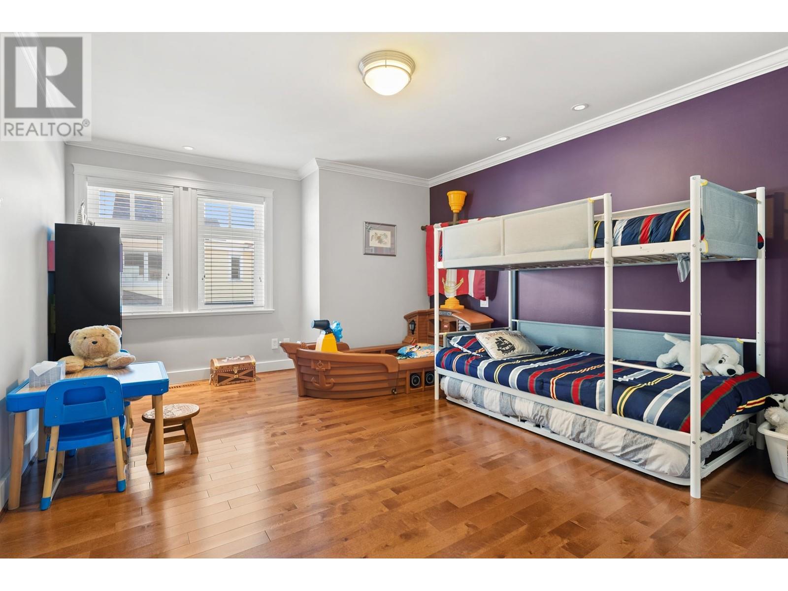 6461 DYKE Road, Richmond