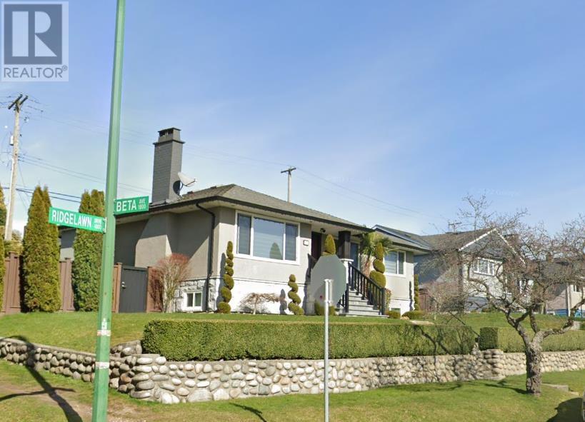 4701 RIDGELAWN DRIVE, Burnaby