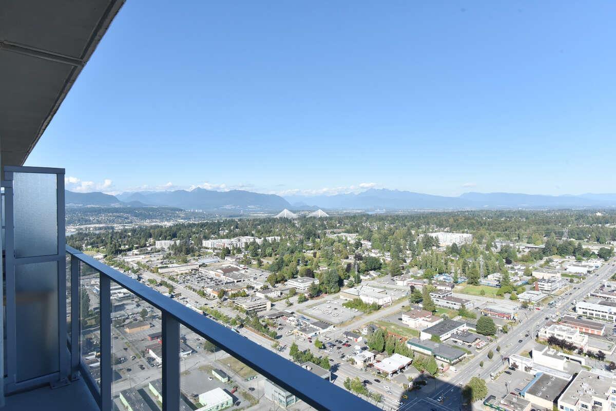 4304 13495 CENTRAL AVENUE, Surrey real estate listing R2997200