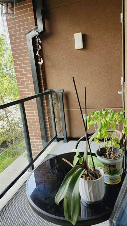Single Family House High rise for Sale in   Mcpherson Road NE Bridgeland/Riverside Calgary 