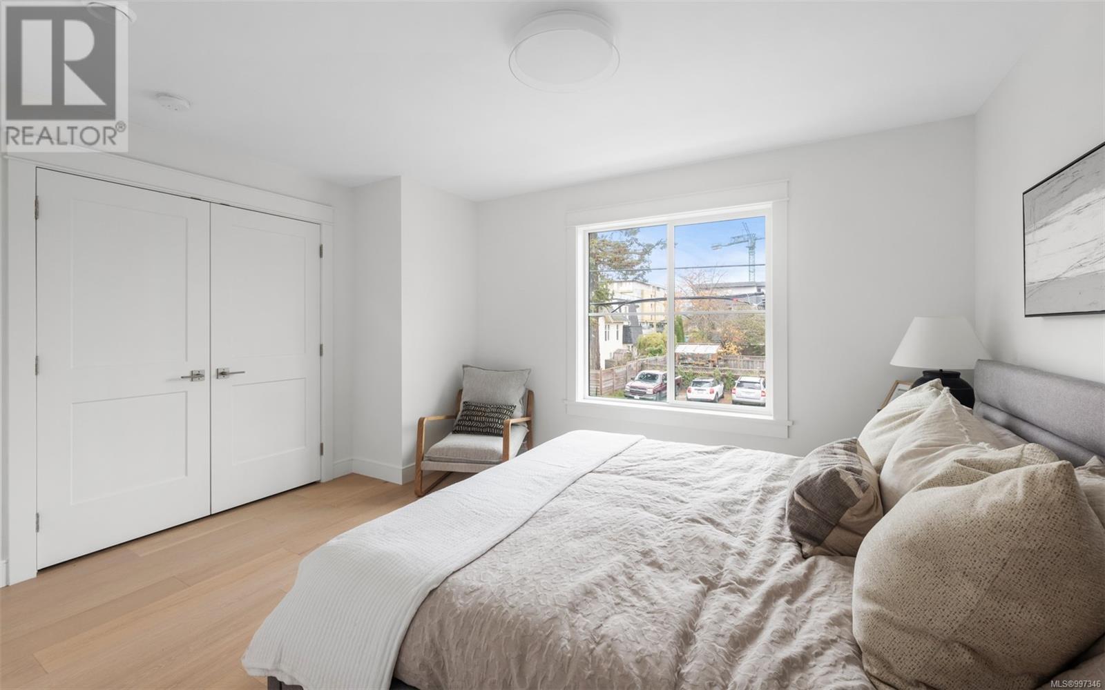 6 820 Dunsmuir Road, Esquimalt