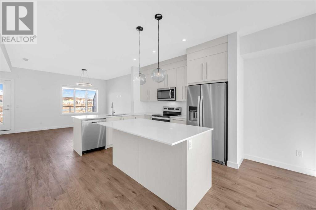 Single Family House for Sale in  Creekstone Drive SW Pine Creek Calgary 