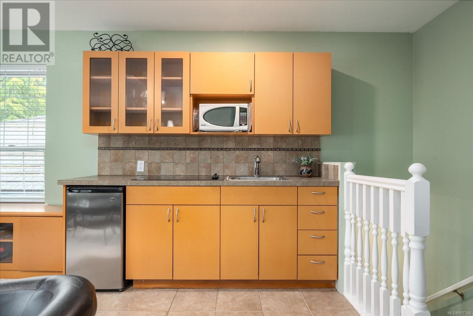 3308 Rockhampton Rd, Nanoose Bay