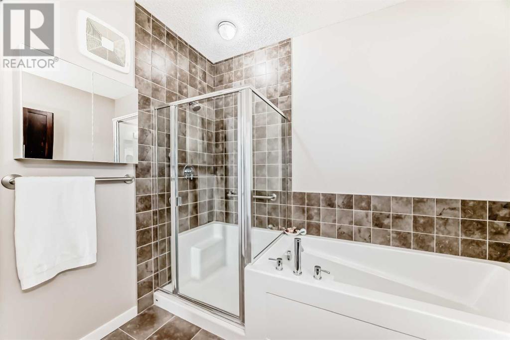 207 Sunset Drive, Cochrane