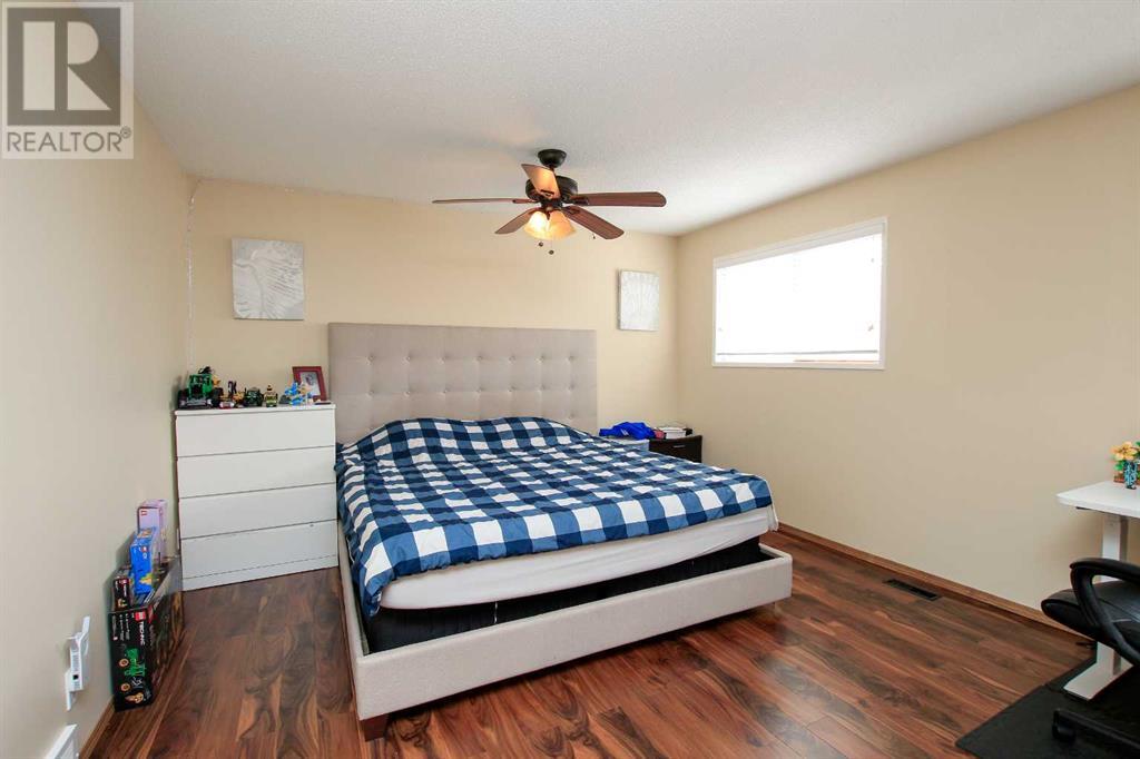 68 Elliot Crescent, Red Deer