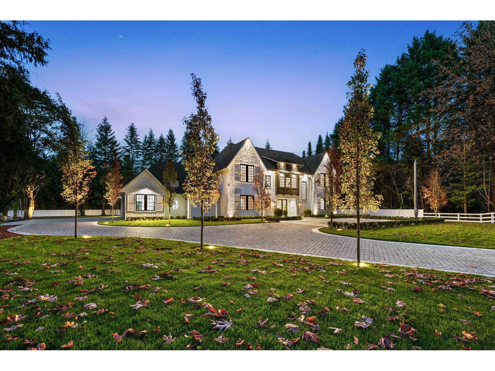 24255 54 AVENUE, Langley