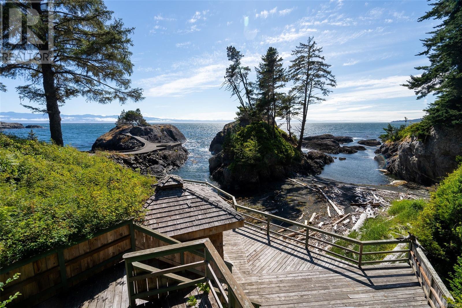 1188 Silver Spray Dr, Sooke