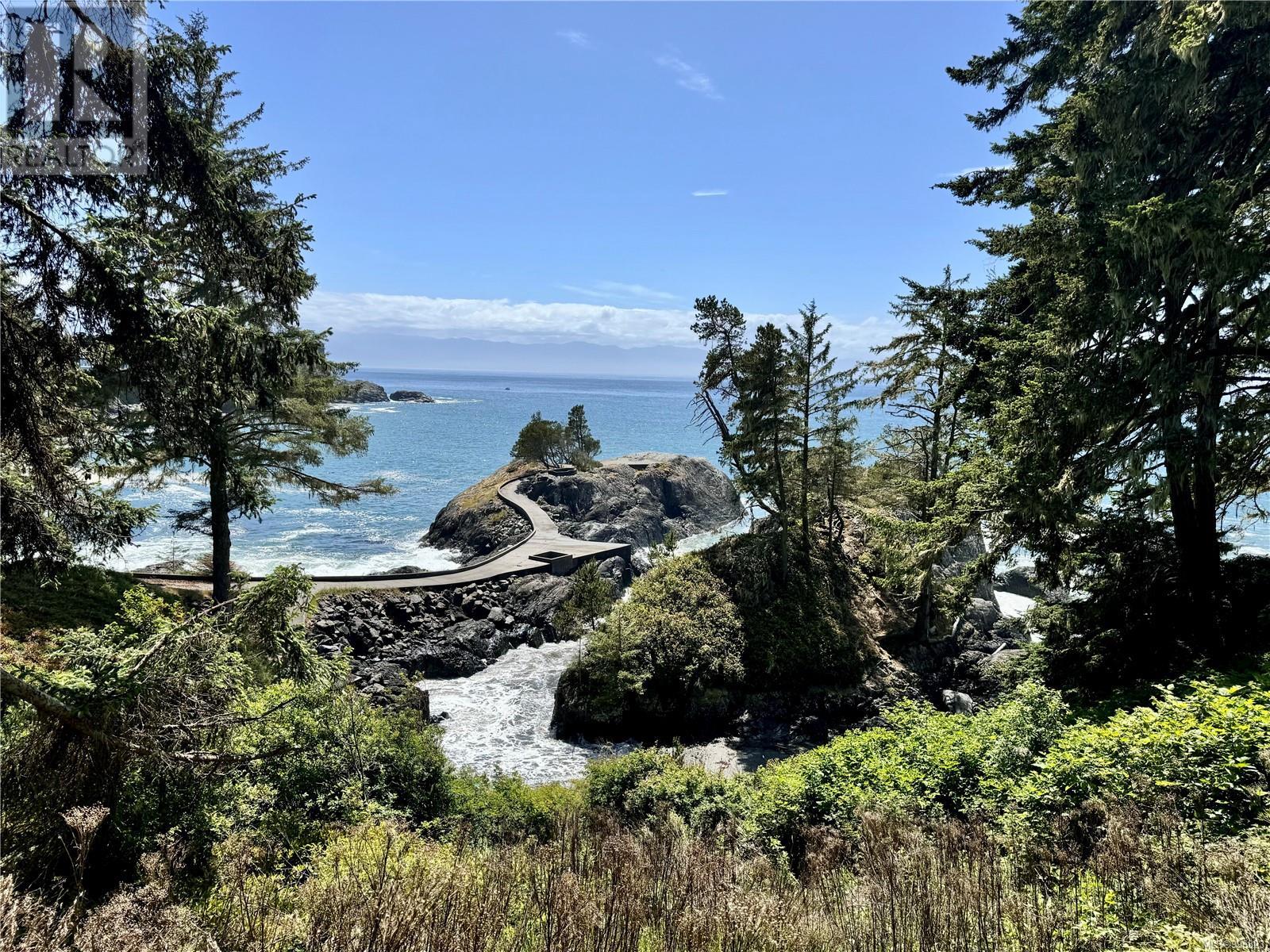 1188 Silver Spray Dr, Sooke