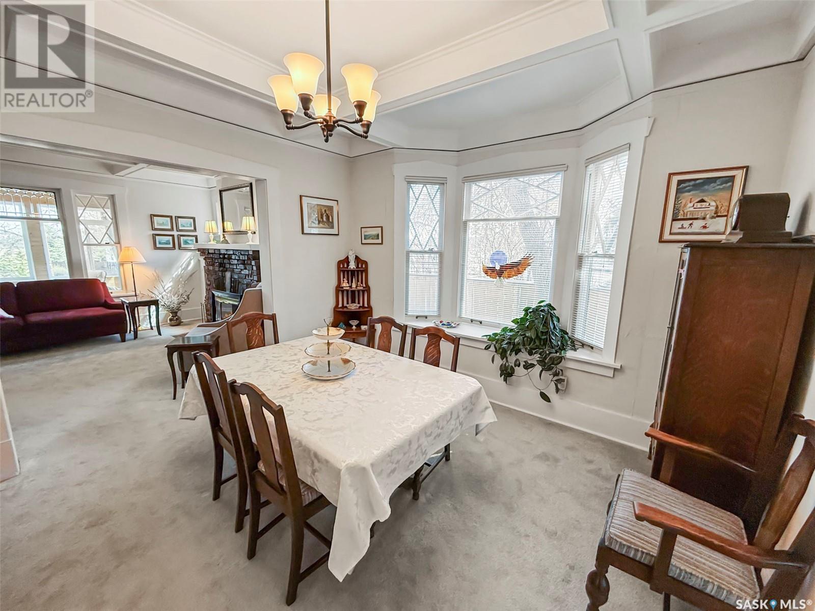 Single Family House for Sale in  th AVENUE NE Swift Current 