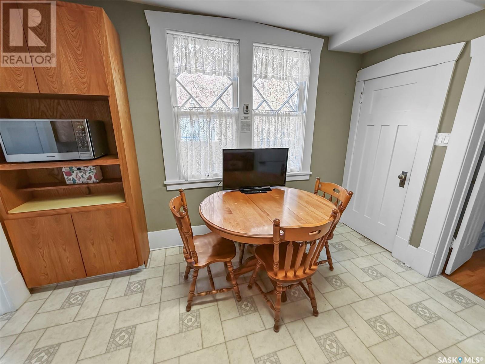 Single Family House for Sale in  th AVENUE NE Swift Current 
