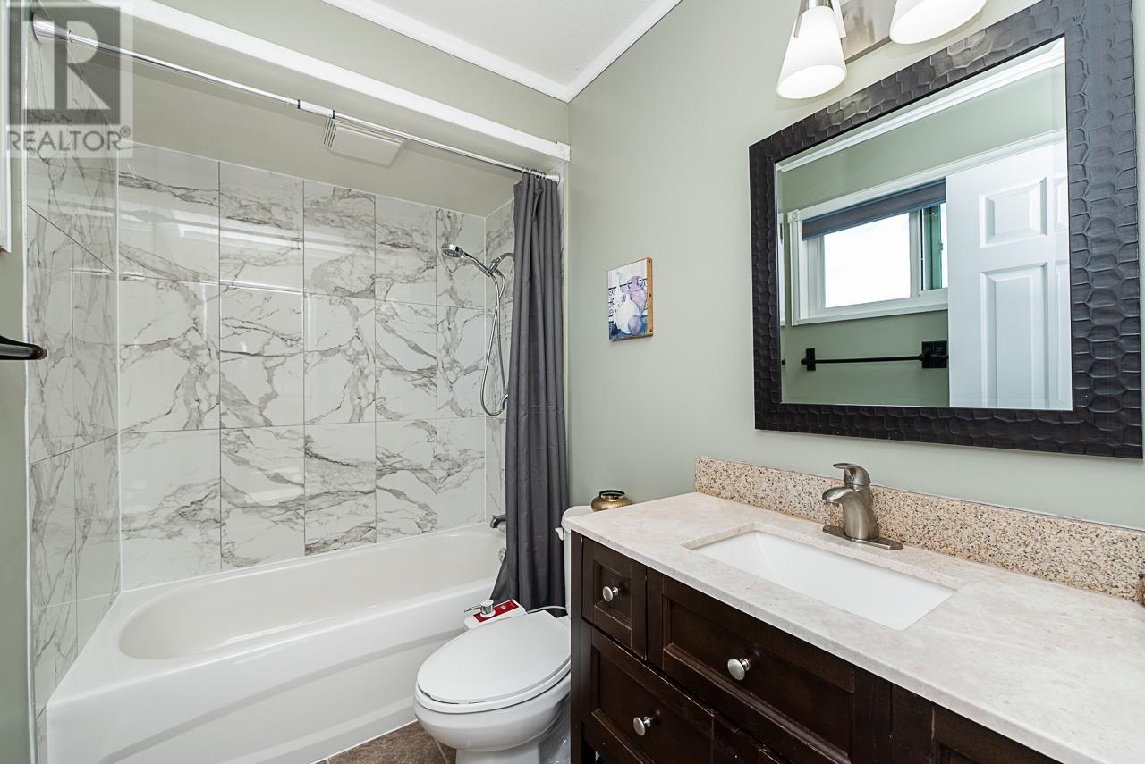 19519 115A AVENUE, Pitt Meadows real estate listing R2993060