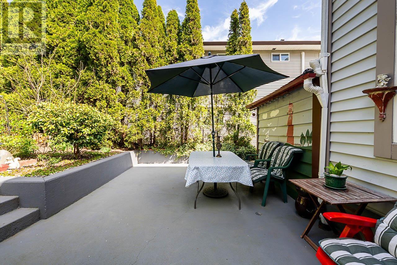 19519 115A AVENUE, Pitt Meadows real estate listing R2993060