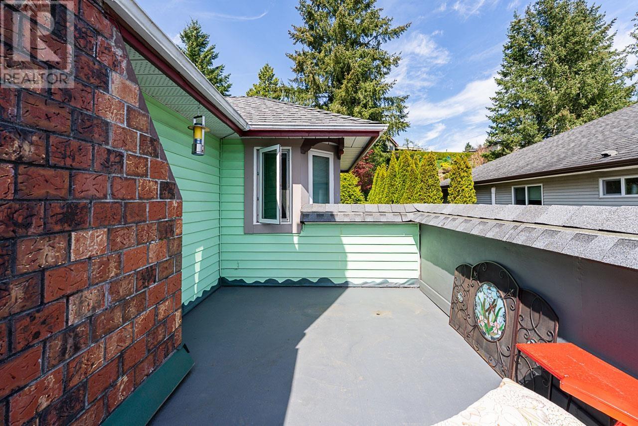 19519 115A AVENUE, Pitt Meadows real estate listing R2993060