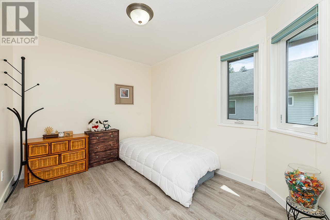 19519 115A AVENUE, Pitt Meadows real estate listing R2993060