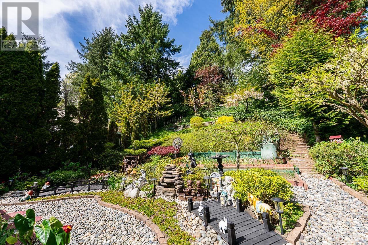 19519 115A AVENUE, Pitt Meadows real estate listing R2993060