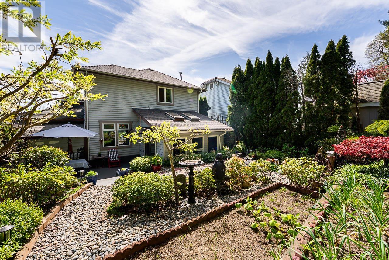19519 115A AVENUE, Pitt Meadows real estate listing R2993060
