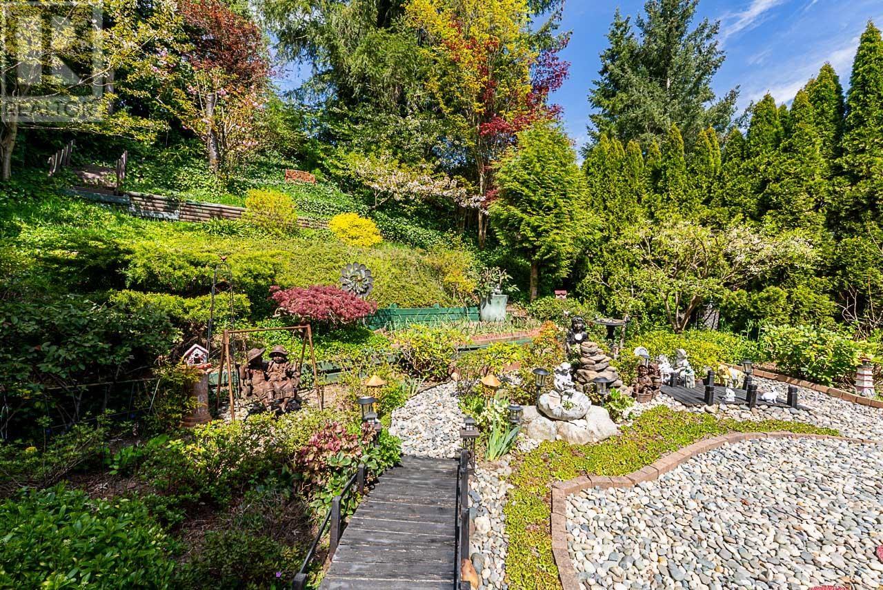 19519 115A AVENUE, Pitt Meadows real estate listing R2993060