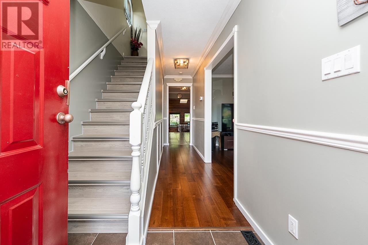 19519 115A AVENUE, Pitt Meadows real estate listing R2993060