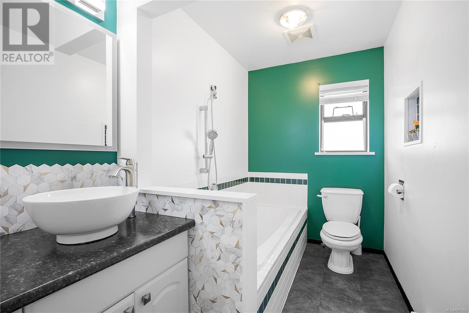 7989 Tidemark Way, Crofton