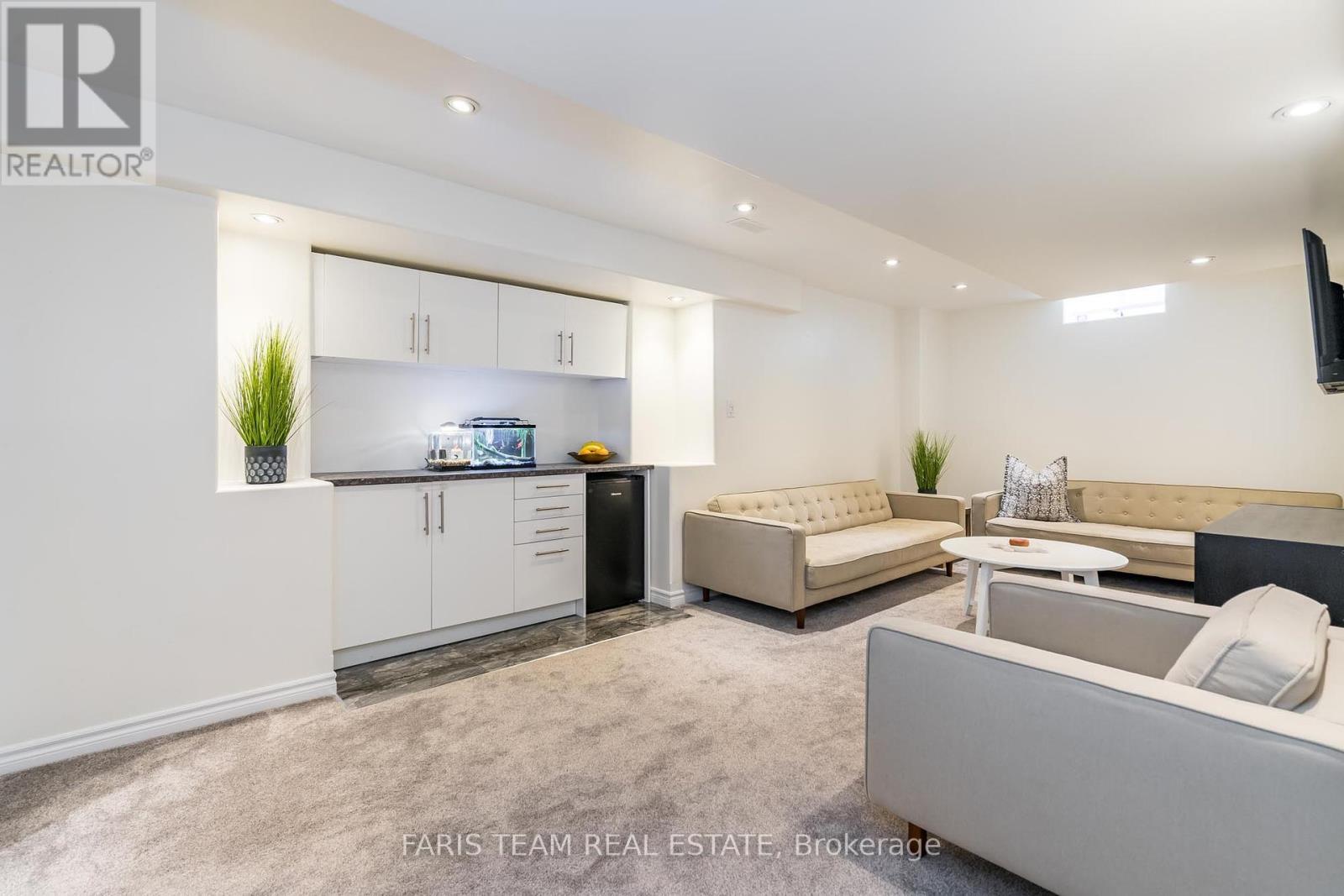 Photo 27 of 87 Truax Crescent, Essa ON