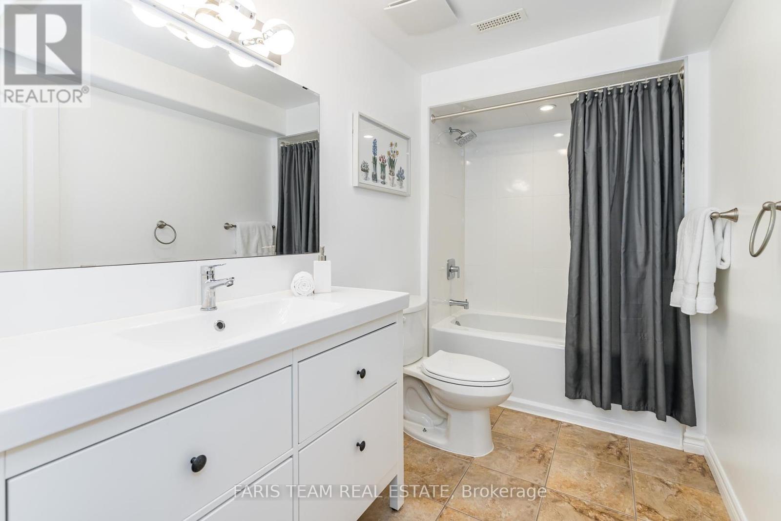 Photo 31 of 87 Truax Crescent, Essa ON