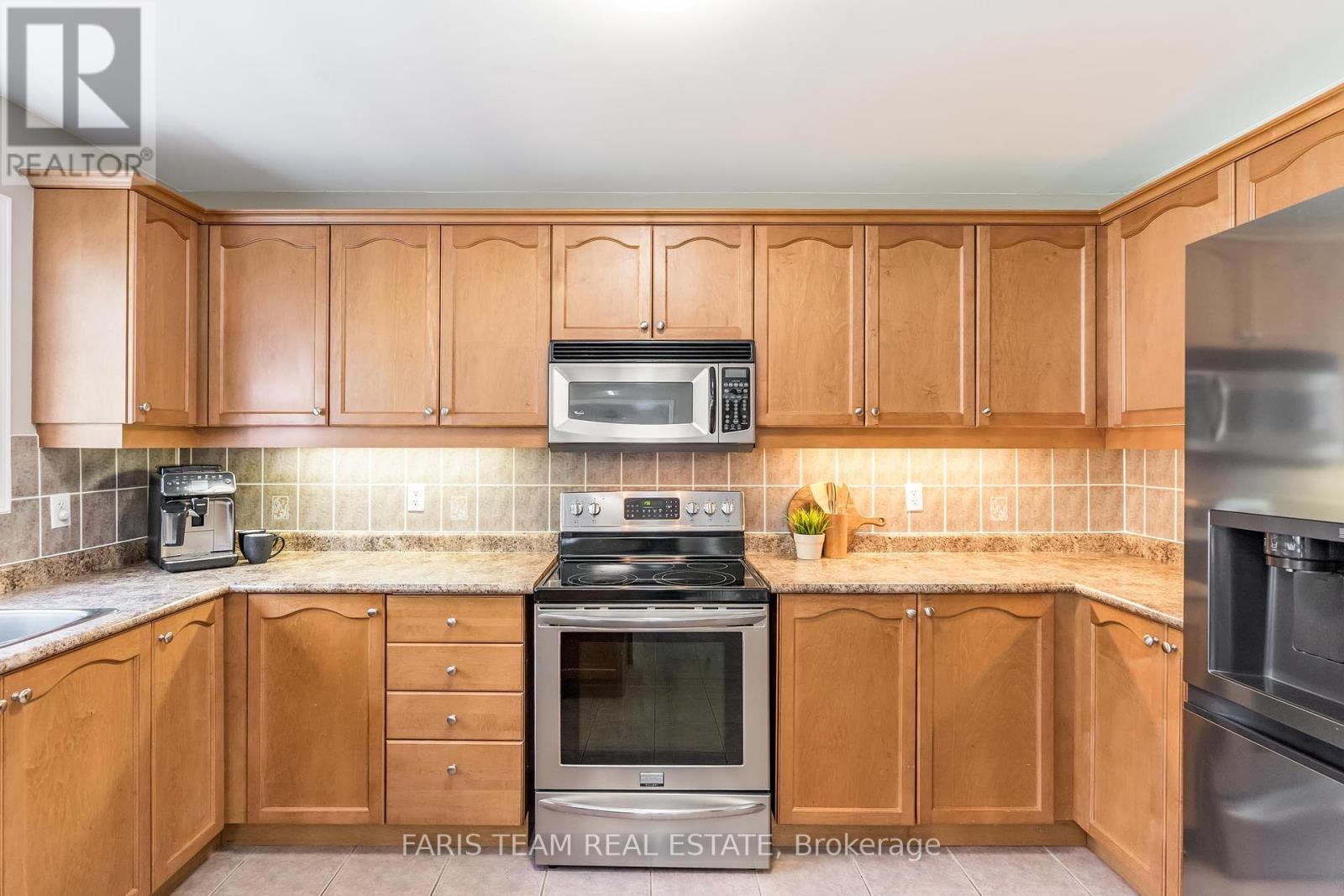 Photo 19 of 87 Truax Crescent, Essa ON