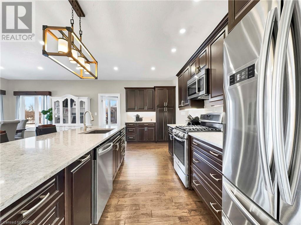 Photo 10 of 236 Burford Delhi Townline Road, Scotland ON