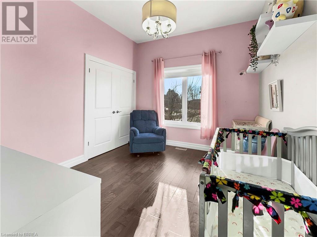 Photo 26 of 236 Burford Delhi Townline Road, Scotland ON