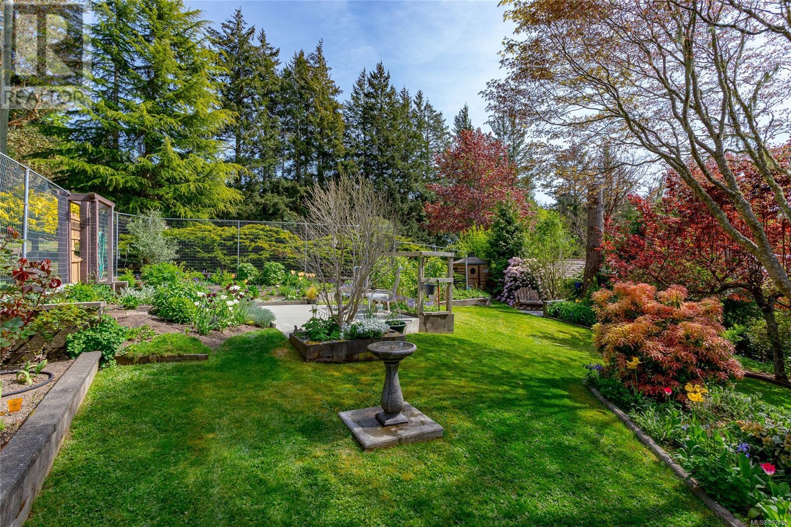  6510 Thornett Road, Sooke