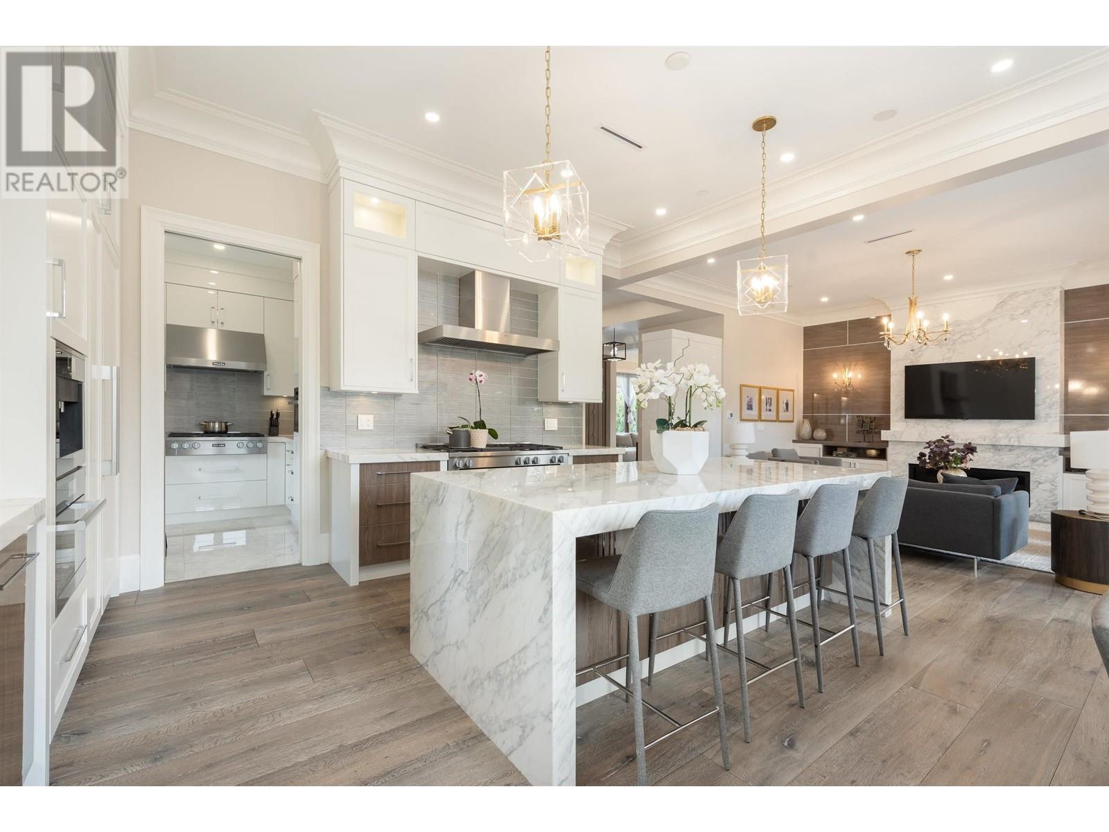 Photo 11 of 5637 Laburnum Street, Vancouver BC