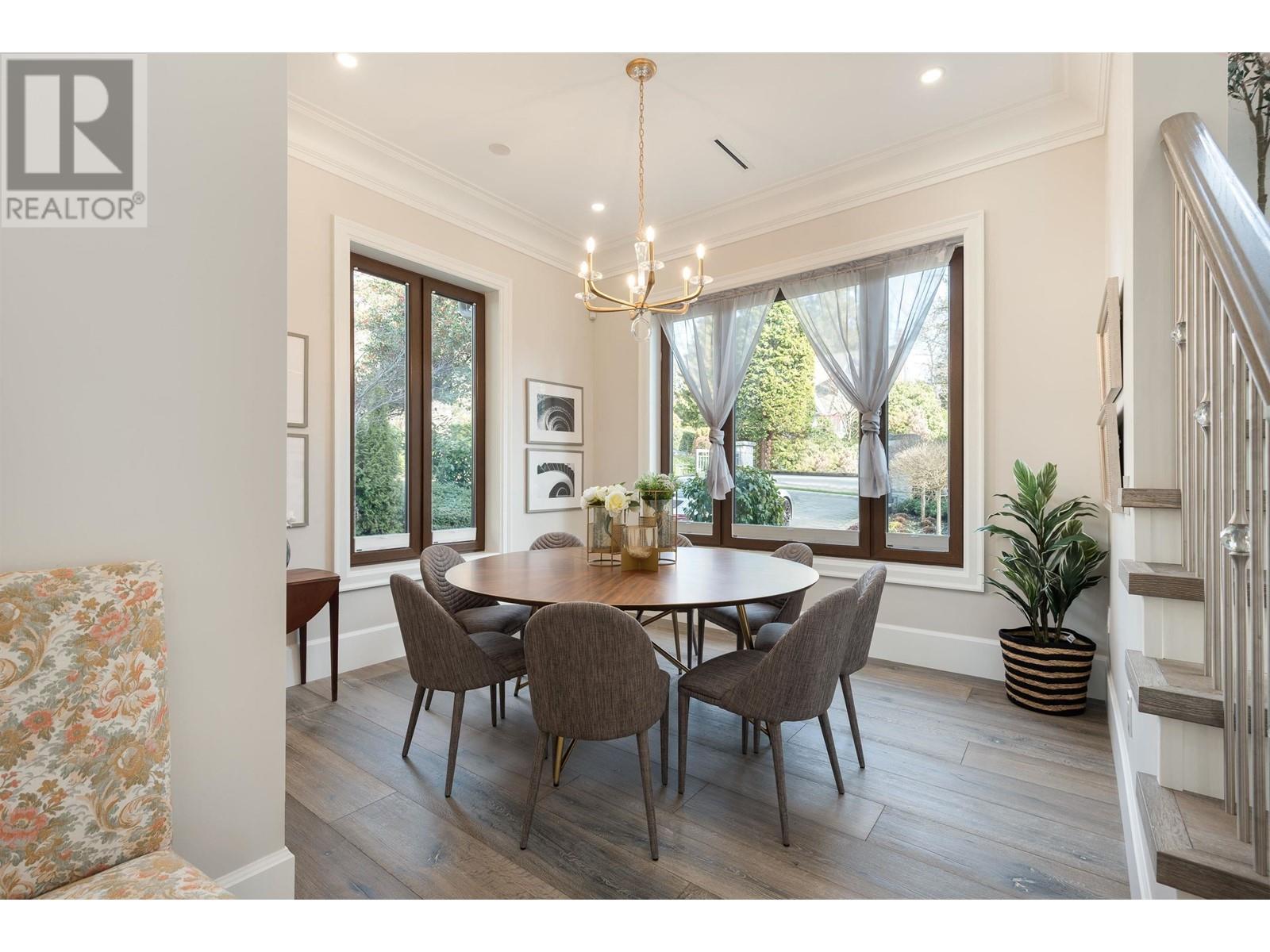 Photo 4 of 5637 Laburnum Street, Vancouver BC