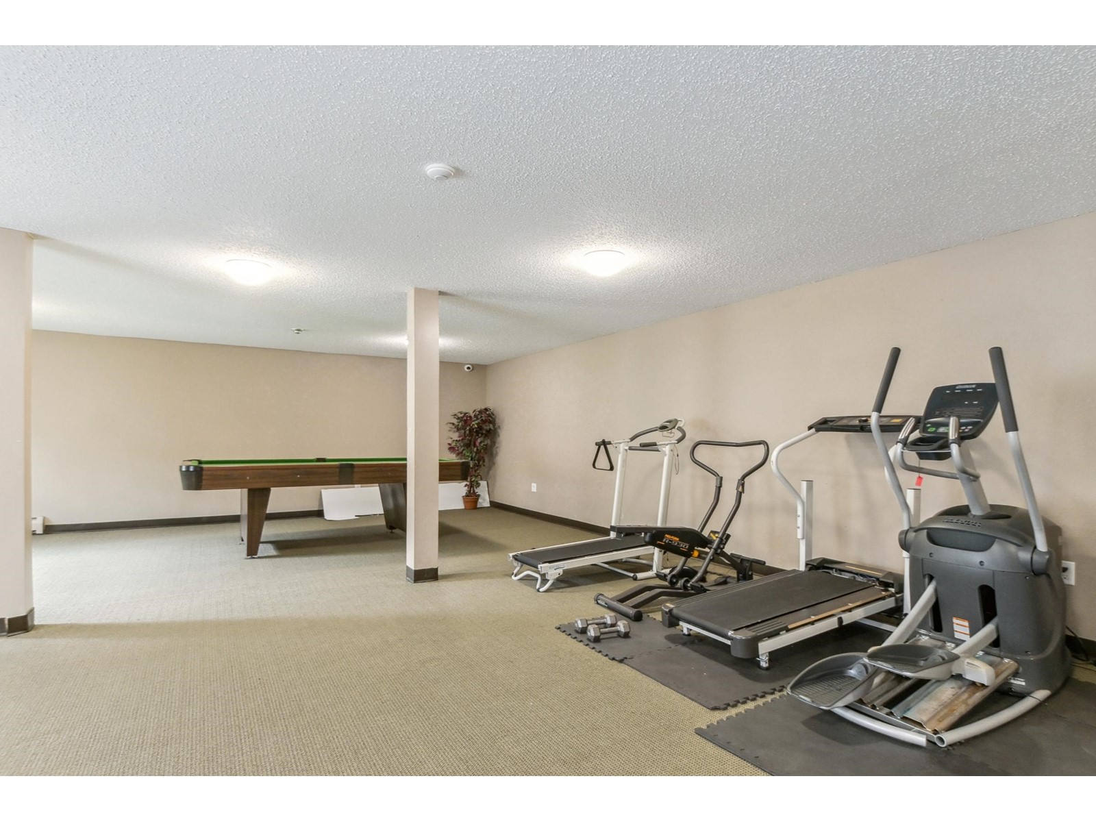Photo 18 of 208 5700 200 Street, Langley BC