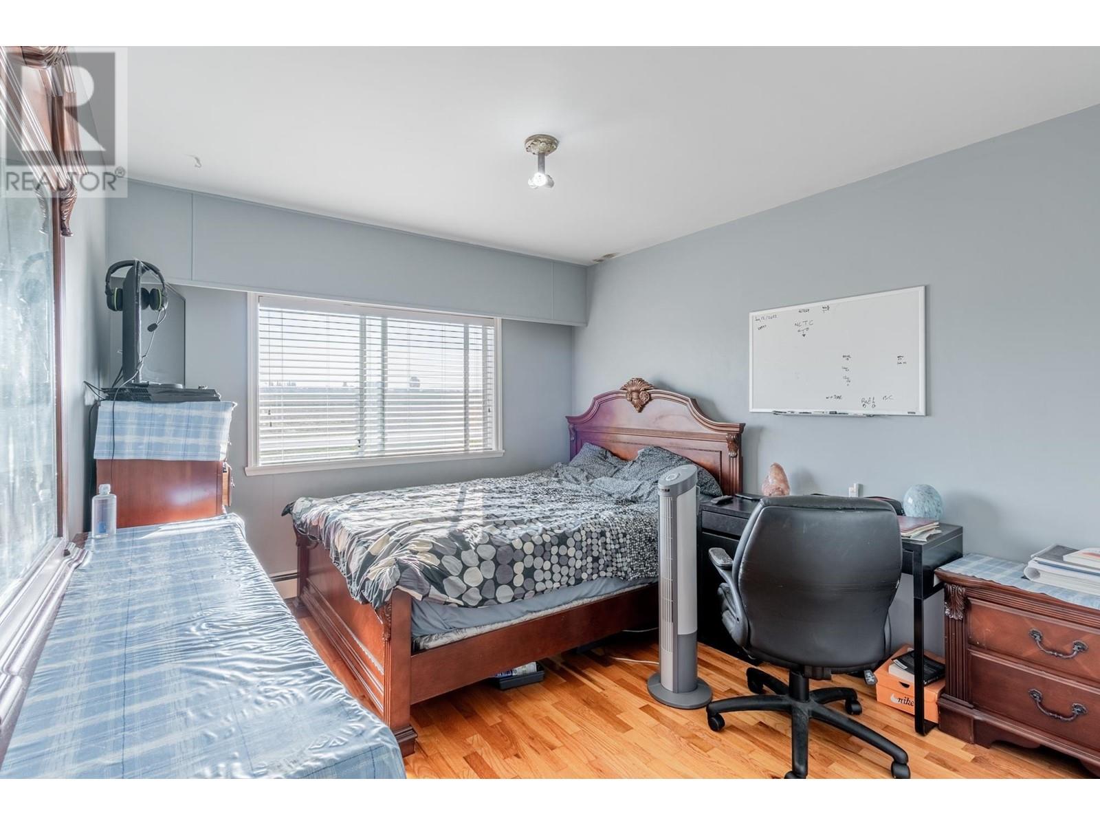 5121 112 Street, Delta