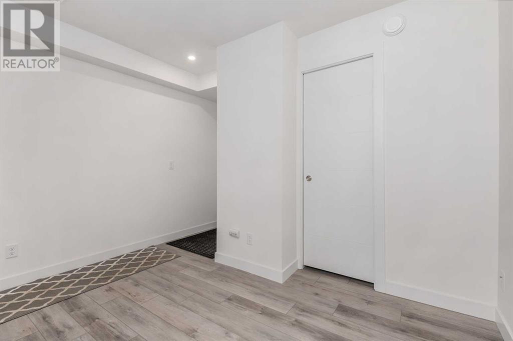 Single Family House for Sale in  Spring Creek Common SW Springbank Hill Calgary 