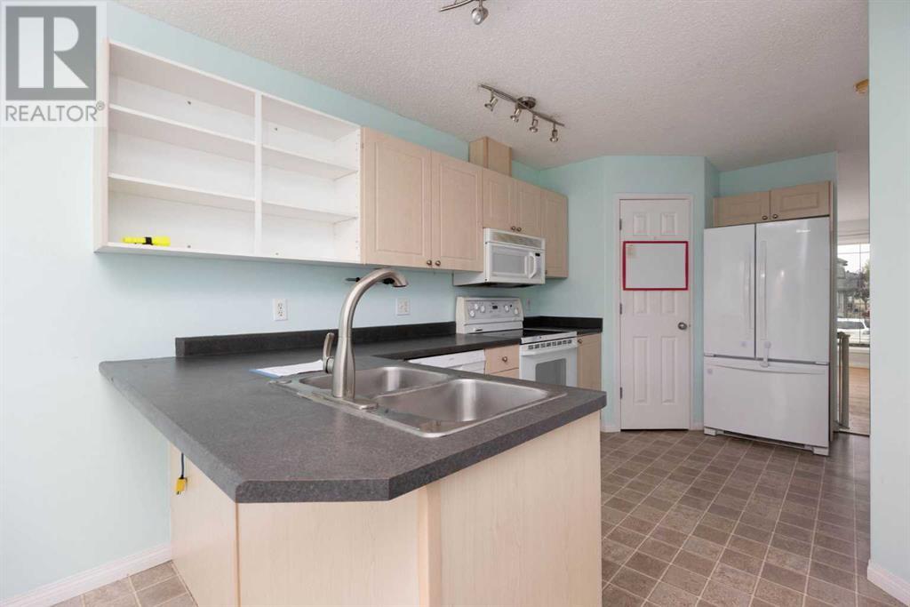 100 Bruin Bay, Fort McMurray, Alberta