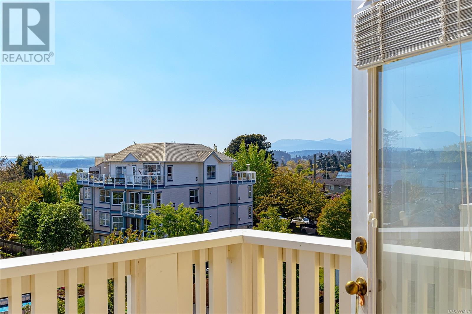 402 645 Selby St, Nanaimo