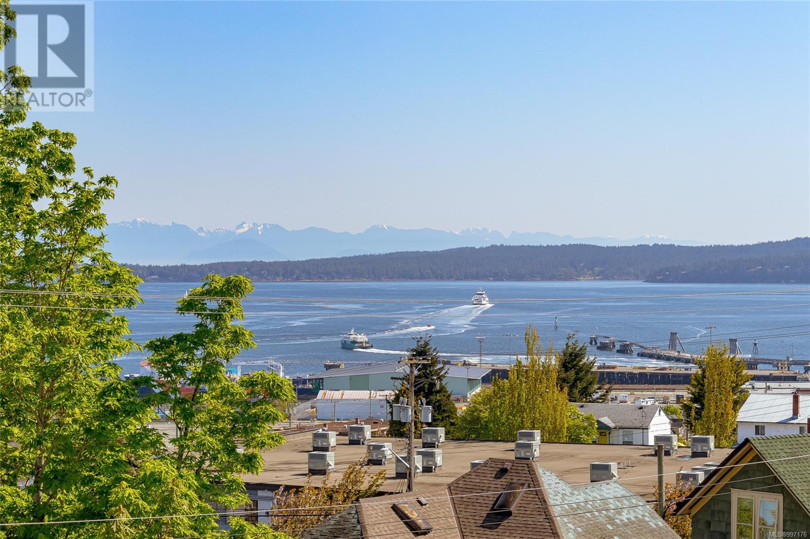 402 645 Selby St, Nanaimo