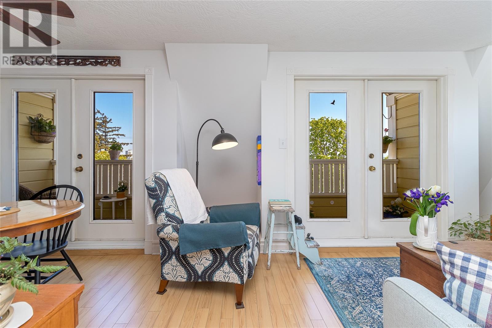 402 645 Selby St, Nanaimo