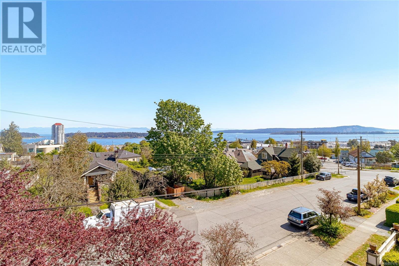 402 645 Selby St, Nanaimo