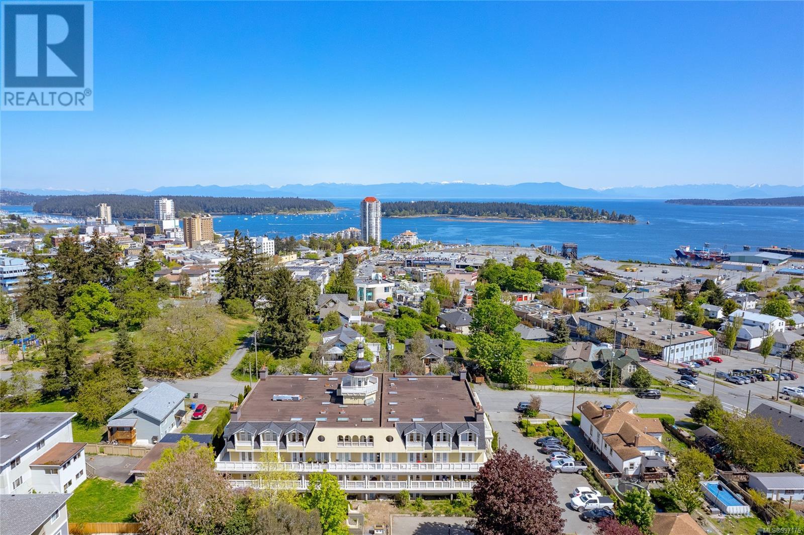 402 645 Selby St, Nanaimo