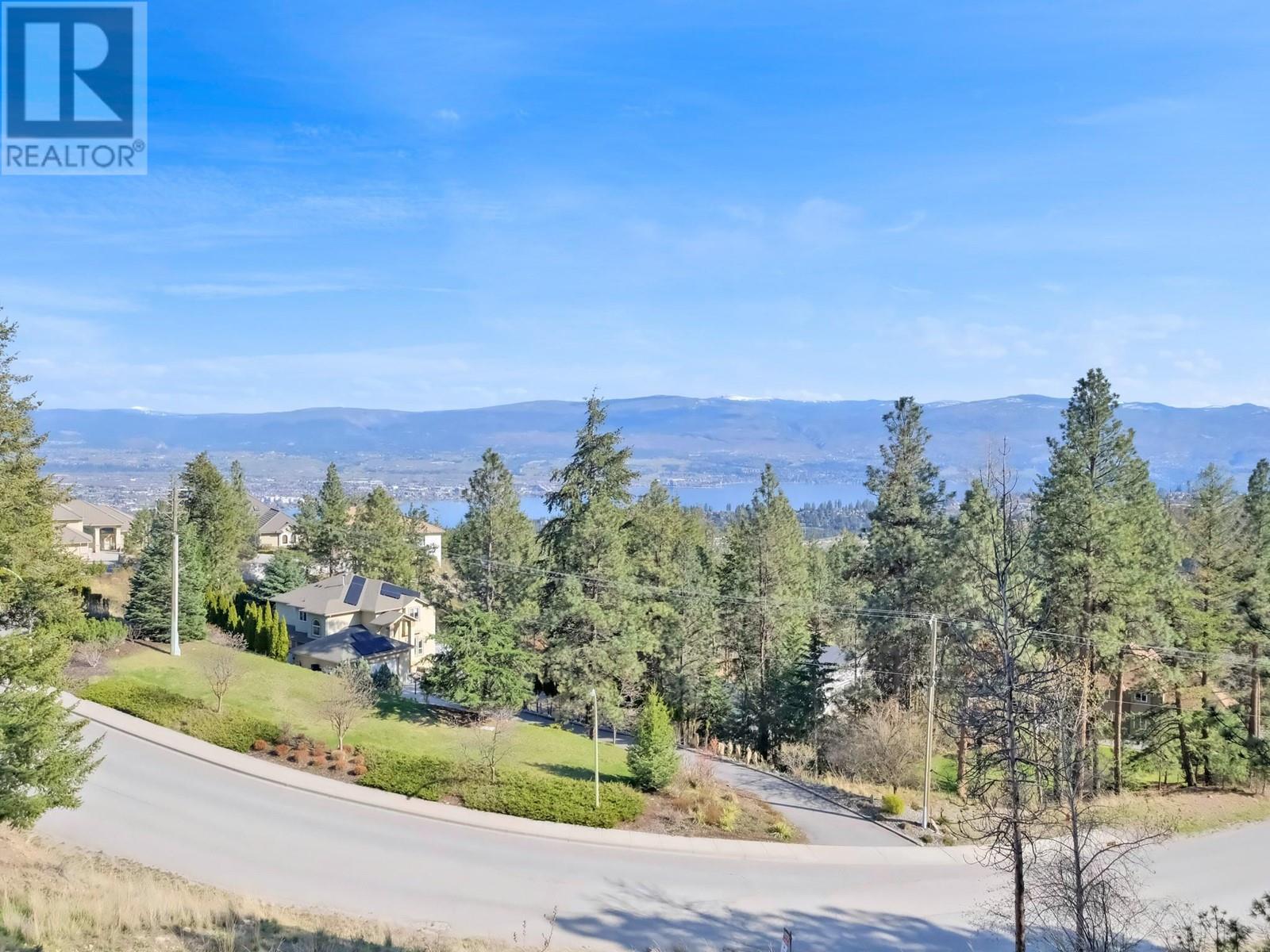 1026 McPhail Court, West Kelowna