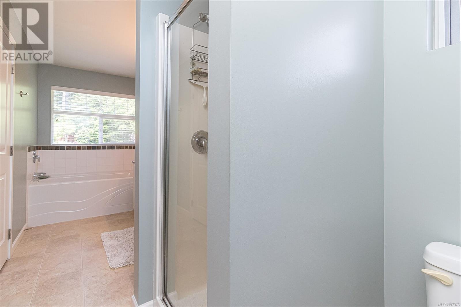  6486 Beechwood Place, Sooke