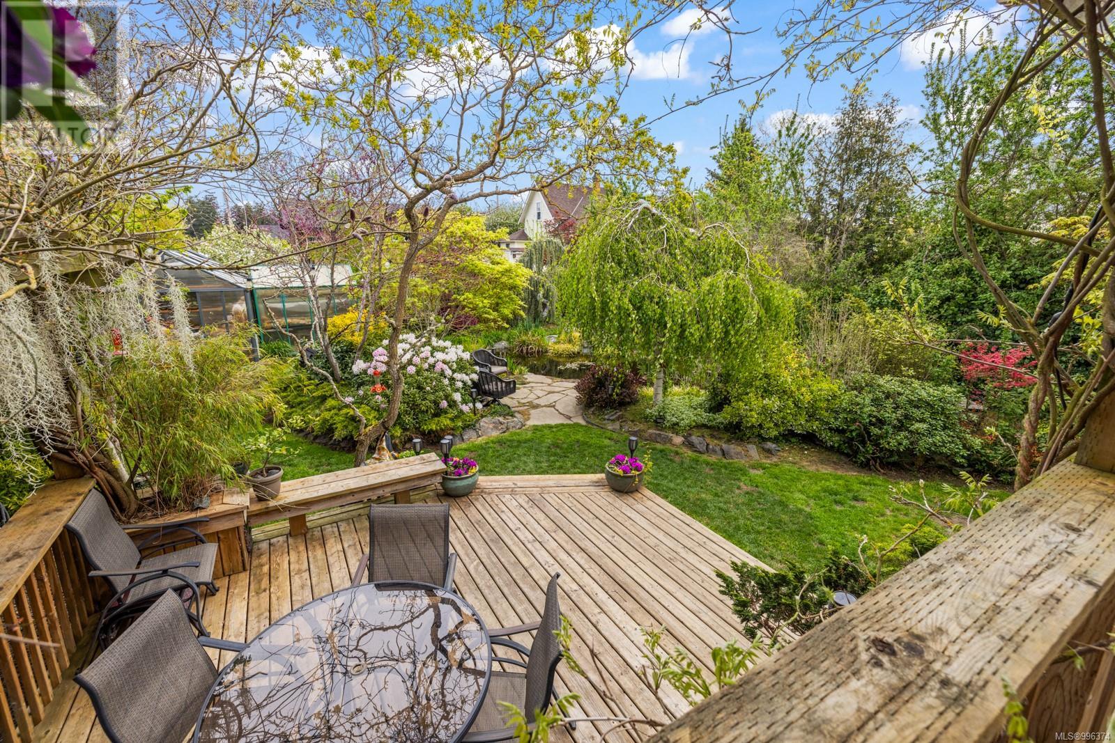  456 Obed Avenue, Saanich