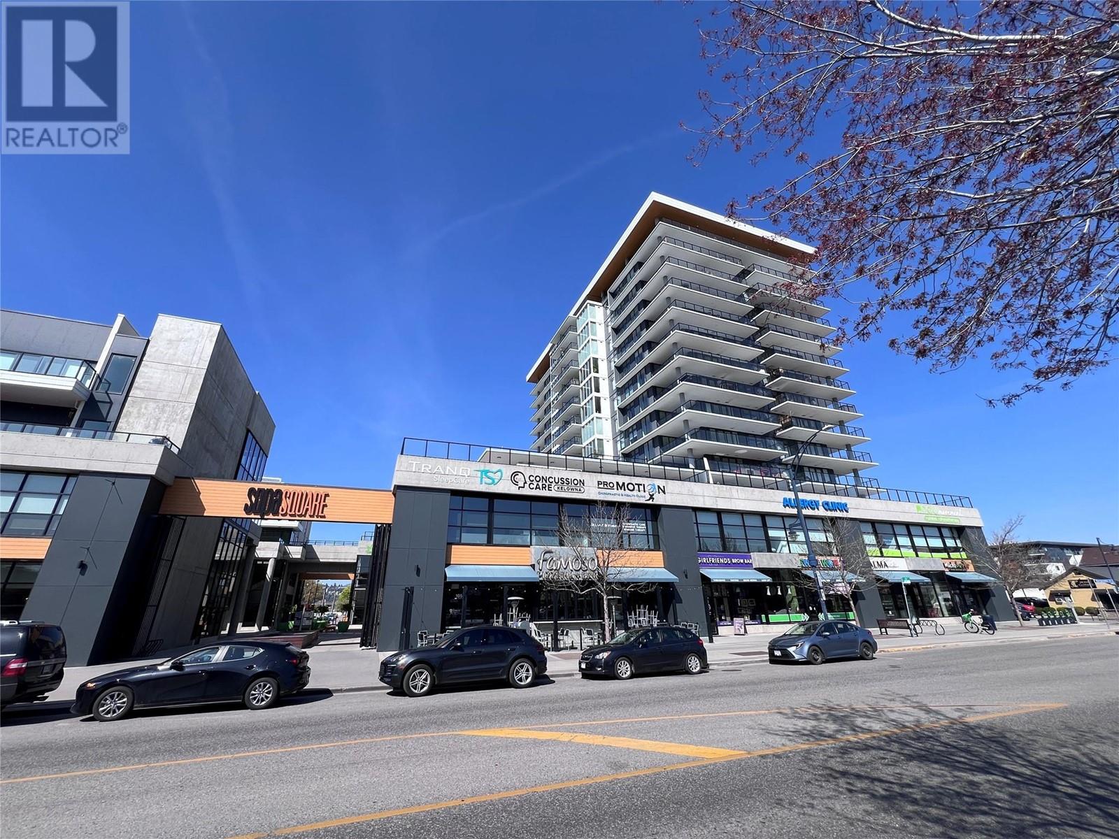 214 3030 Pandosy Street, Kelowna