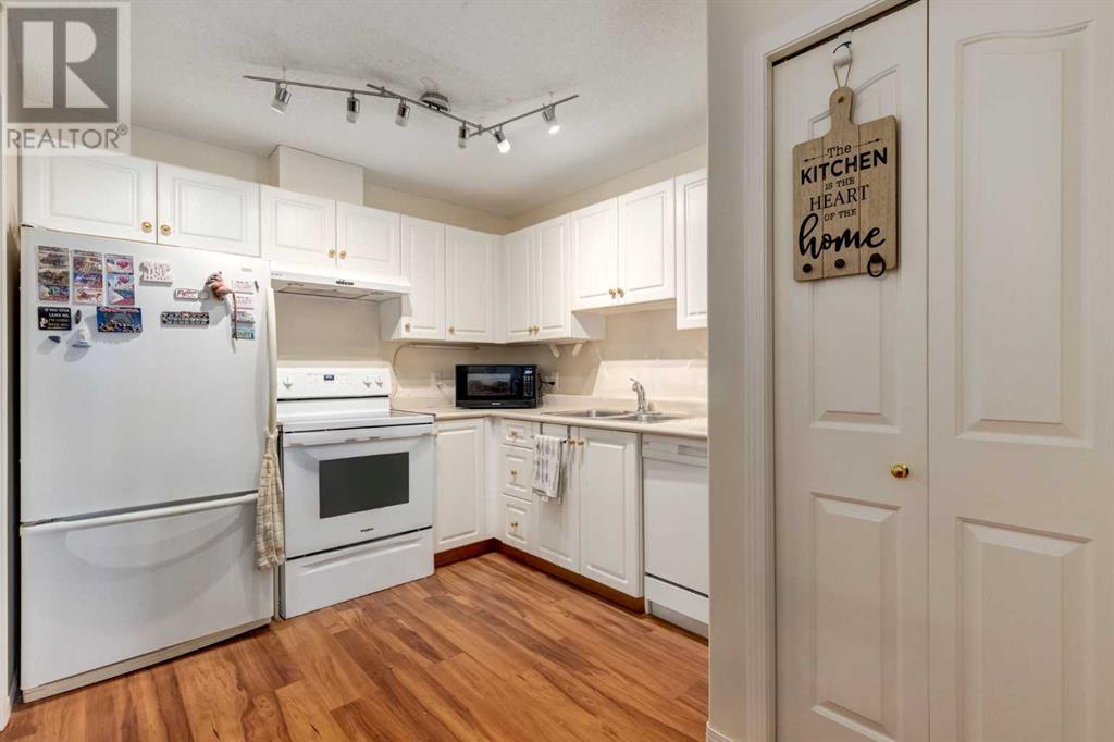 Single Family House for Sale in   Somervale Court SW Somerset Calgary 