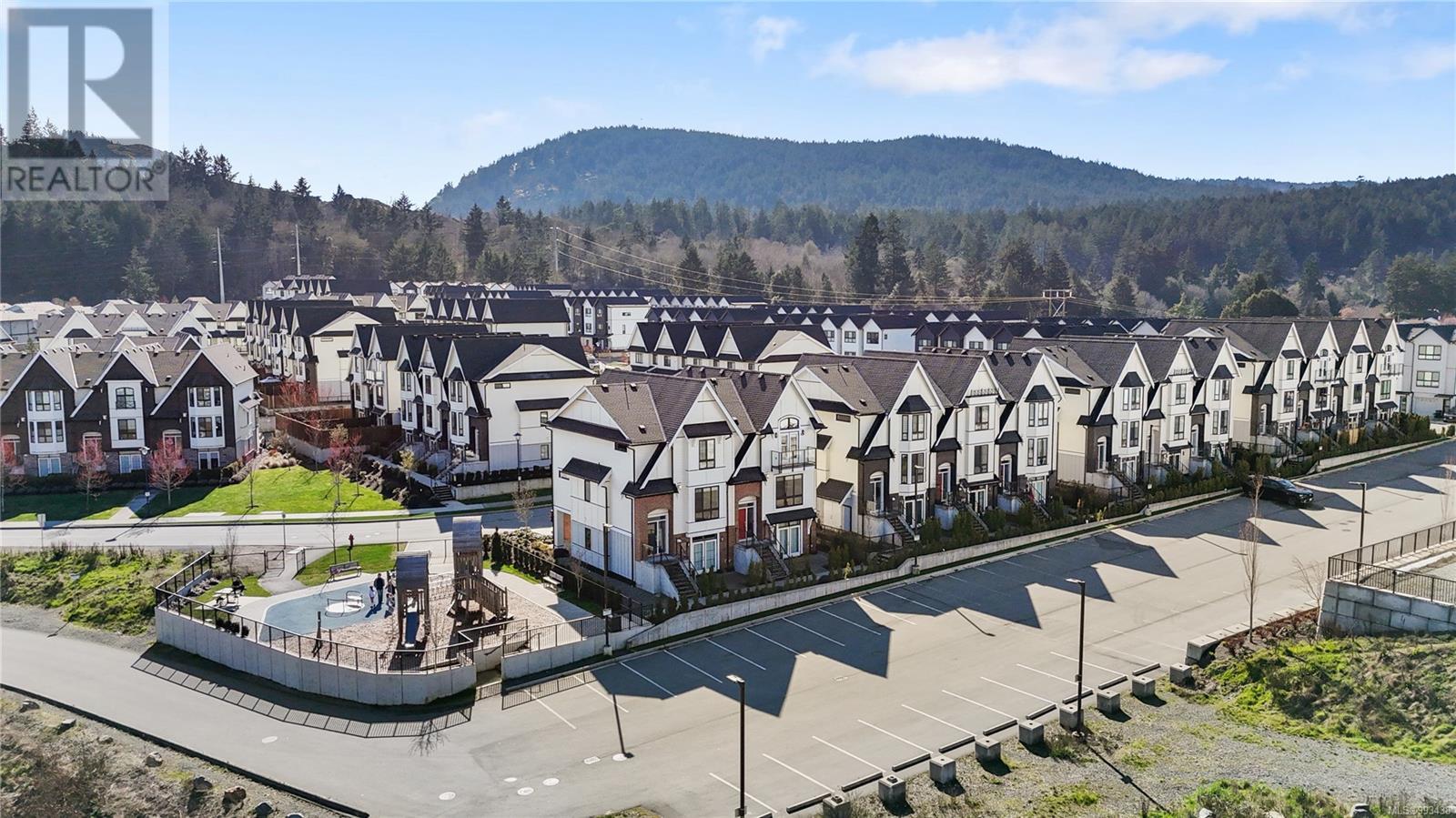 3285 Kettle Creek Crescent, Langford