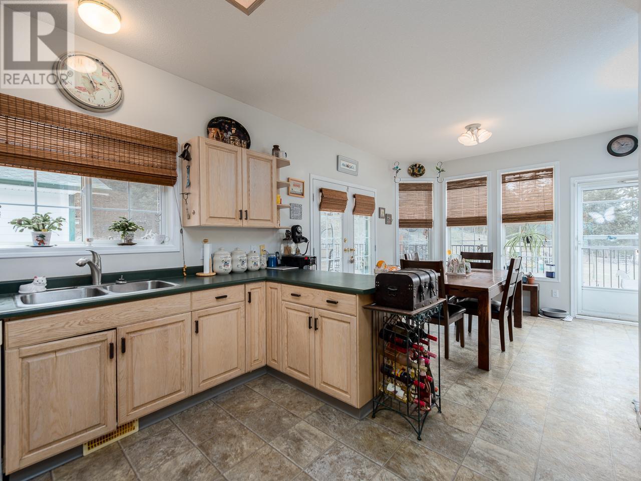 2492 TORGERSON Road, Merritt