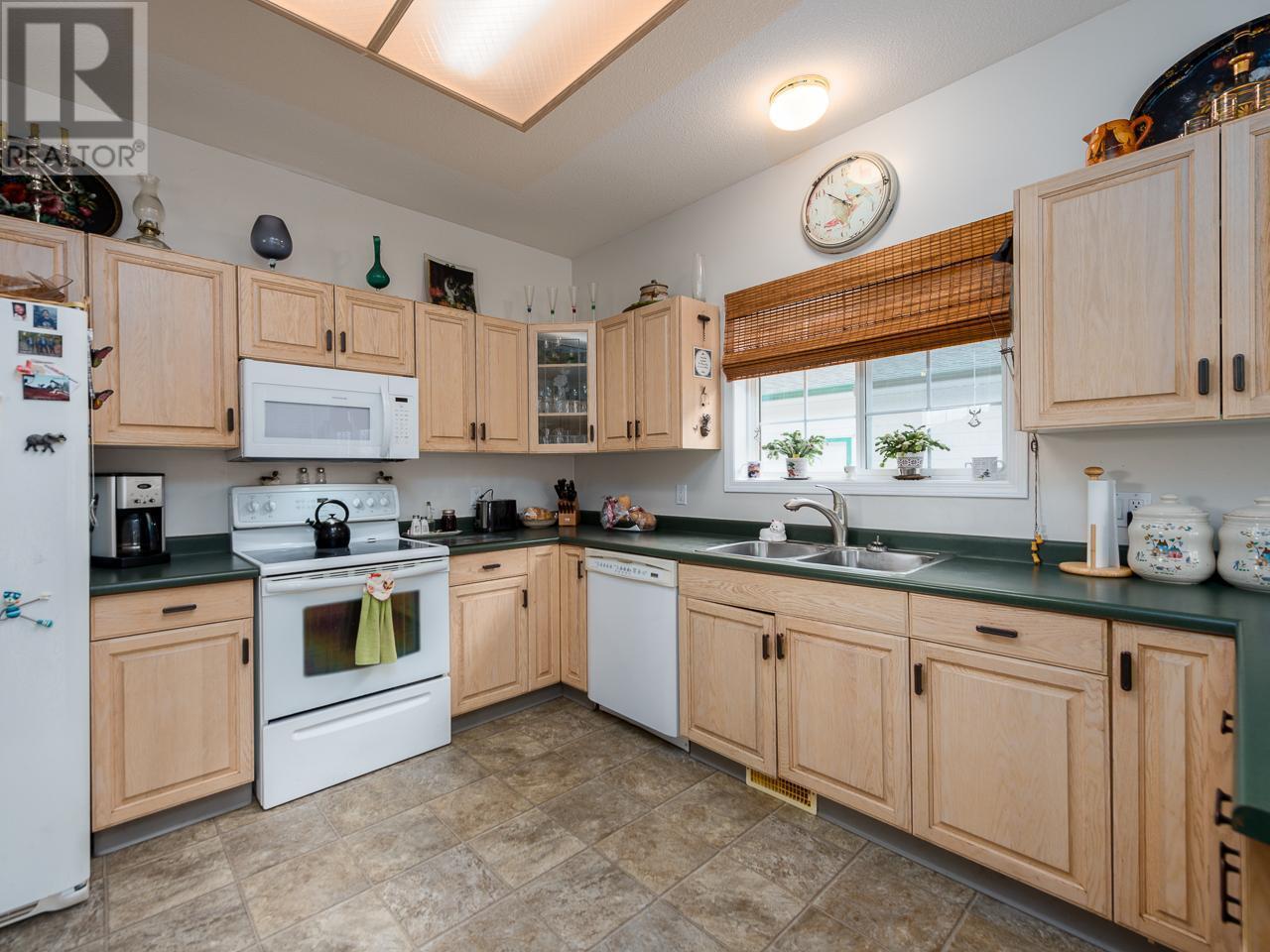 2492 TORGERSON Road, Merritt