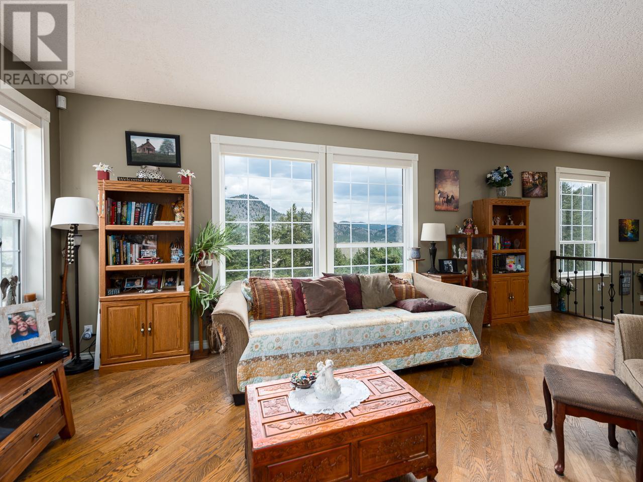 2492 TORGERSON Road, Merritt