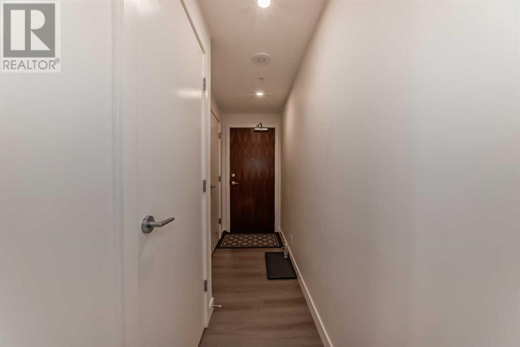 Single Family House for Sale in   Waterfront Court SW Chinatown Calgary 